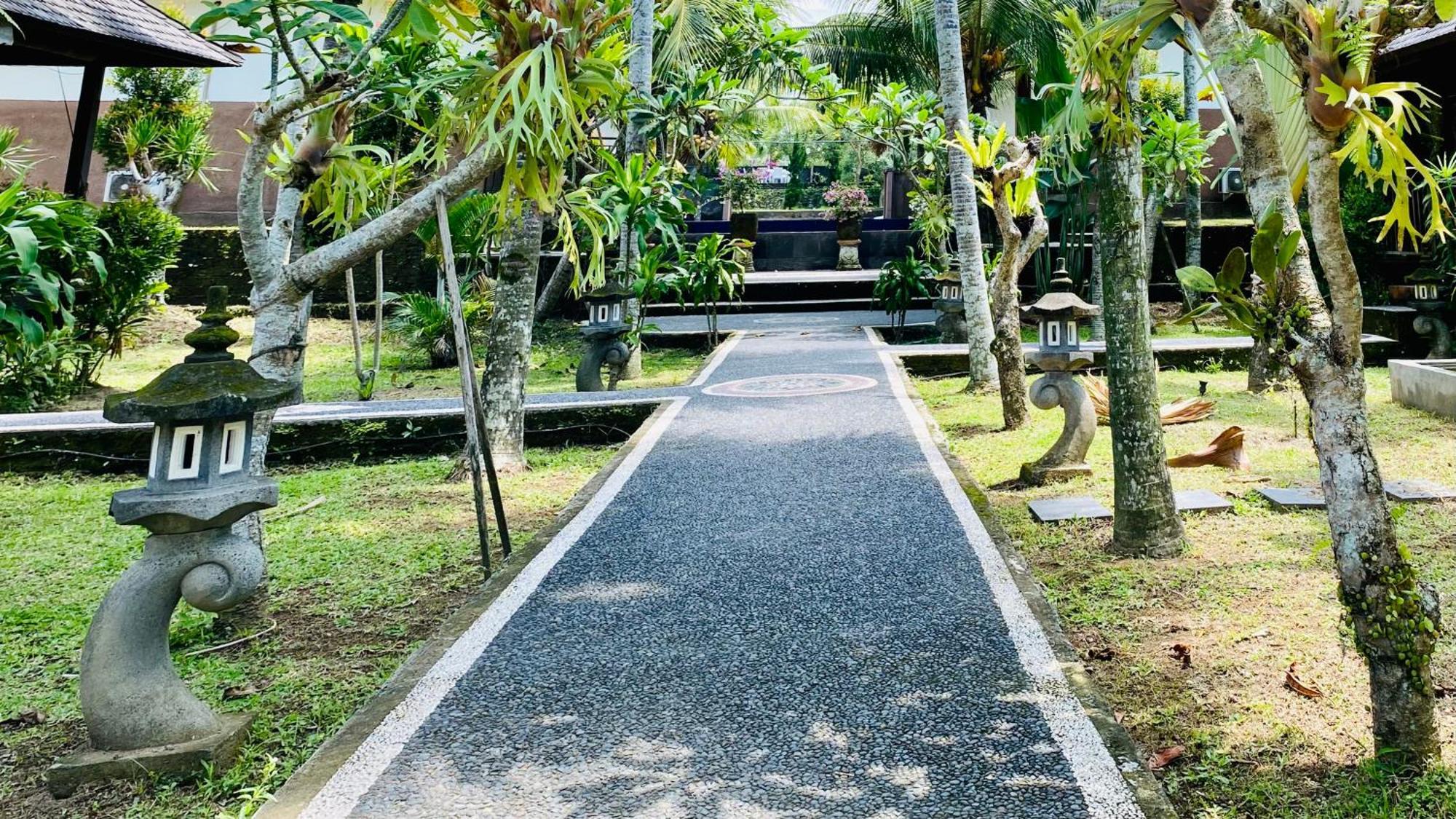 Dong Loka Guesthouse Bali Carangsari Екстер'єр фото